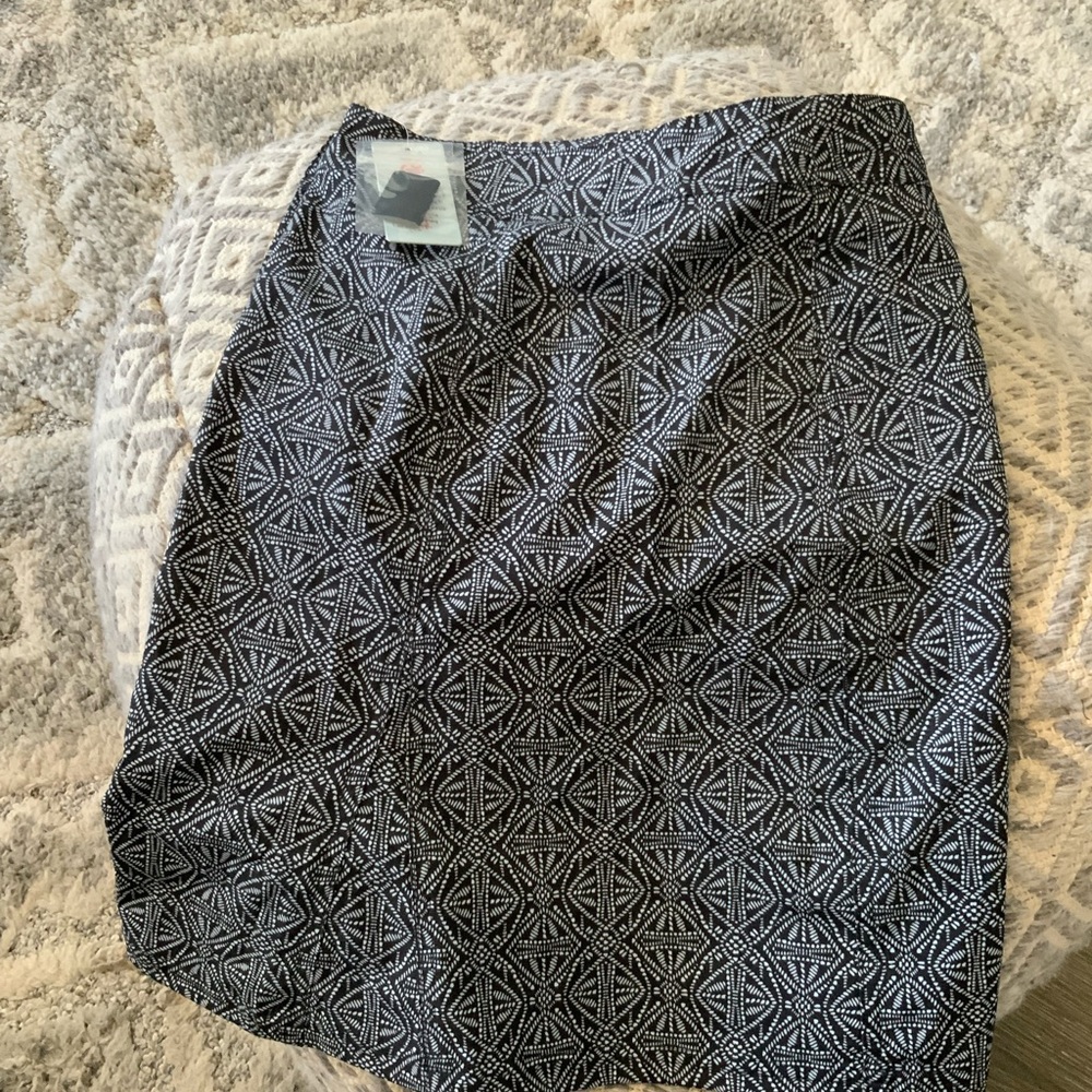 Rip Skirt - Black Pearl Batik